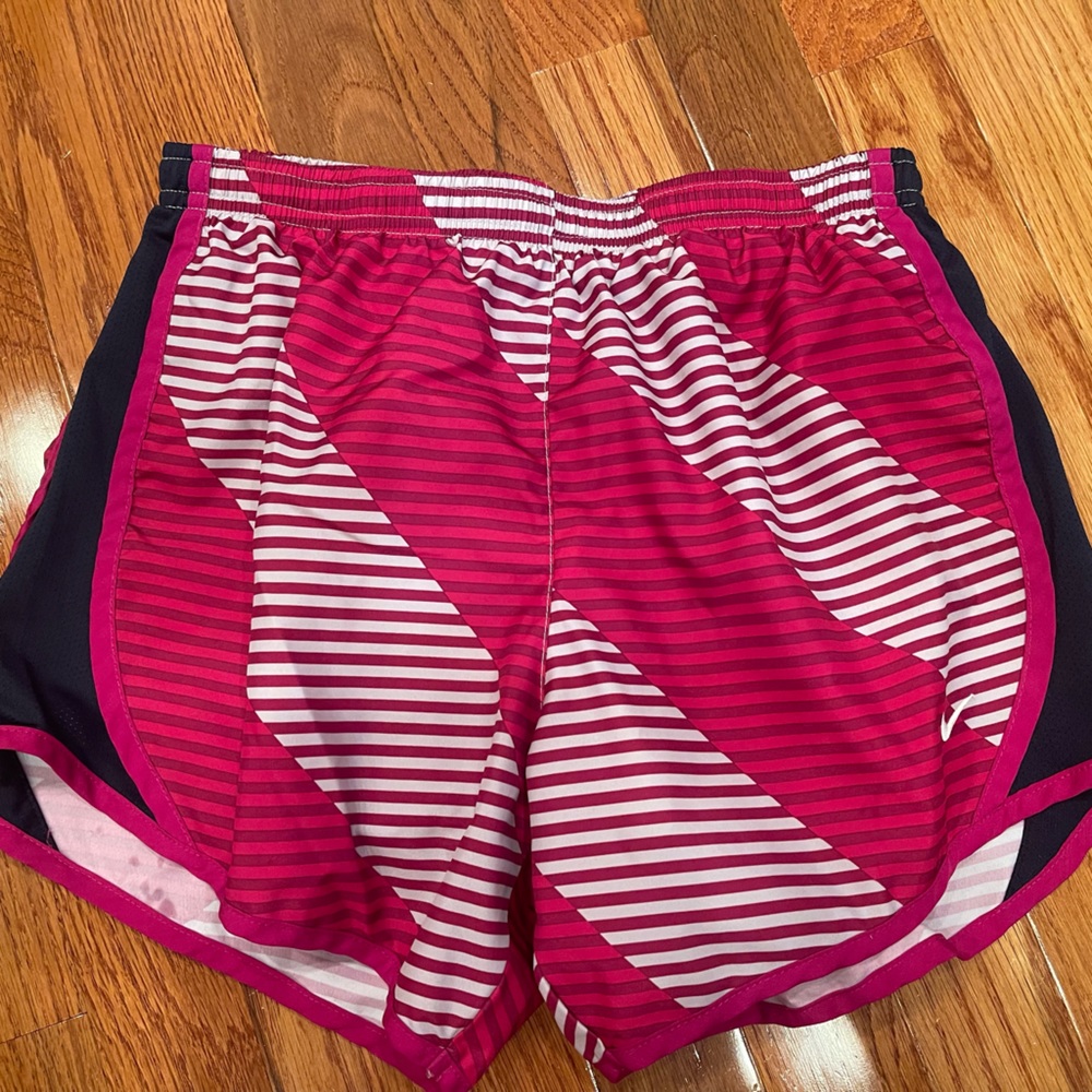 Nikes shorts